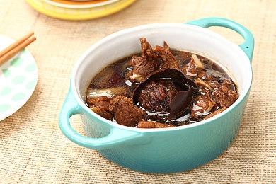 对于《使命召唤》新作首发是否加入Game Pass 微软高层一直讨论了好几个月